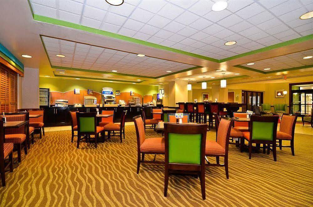 Holiday Inn Express Atlanta - Northeast I-85 - Clairmont Road By Ihg Chamblee Exterior photo
